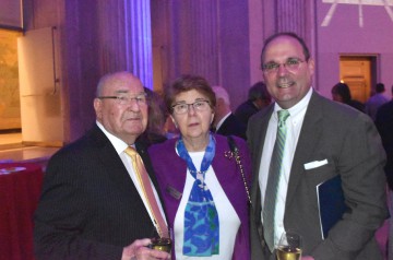 1-John-Piasecki-with-Sergei-and-Ellena-Sikorsky_VFS-Memories-of-Our-Pioneers_PHL_20190513_D3500_DSC_0761_VFS-Photo-K-Swartz