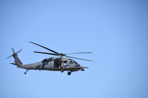 Sikorsky-HH-60G_CA-NG_USAF_KNUQ_Moffett-Airfield_CA_20200229_KS5_0790_Photo-Ken-Swartz.jpg