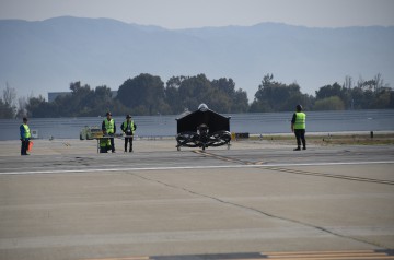 teTra_Japan_KNUQ_Moffett-Airfield_CA_20200228_KS5_0198_Photo-Ken-Swartz