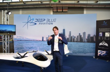 Deep-Blue-Aviation-Friedrichshafen-2022-04-28-DSC-9954_Photo-by-Kenneth-I.-Swartz