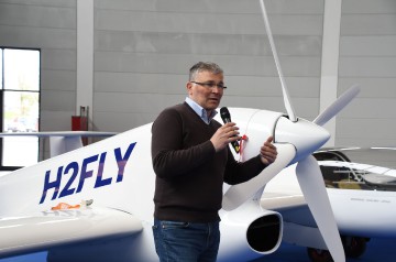H2FLY-Friedrichshafen-2022-04-26-DSC-9188_Photo-by-Kenneth-I.-Swartz