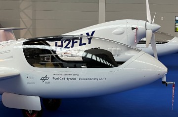 H2FLY-Friedrichshafen-2022-04-26-IMG-7793_Photo-by-Kenneth-I.-Swartz