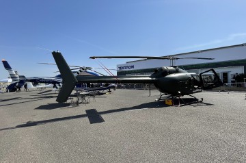 Bell-505-Jet-Ranger-X-and-Bell-429-trainer-2