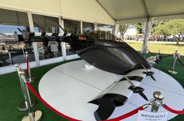 6_OpenerBlackFly_Static_Oshkosh_WI_20220725_iPhone_IMG_9580
