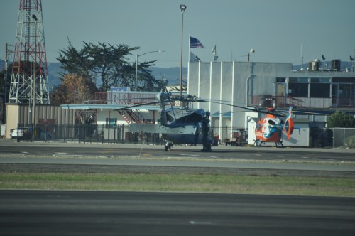 Archer provided an overview of their flight test operations at Salinas Municipal Airport in California on Nov. 16, 2022. When the buses arrived around 9:00 am PST, a US Navy MH-60S Seahawk landed. (VFS photo, CC-BY SA 4.0)