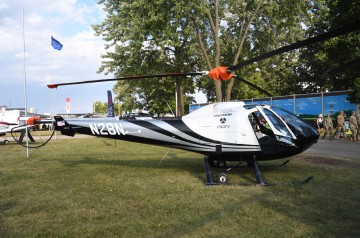 Static-Display_Enstrom_KOSH_WI_20230726_DSC_6044_Photo-Ken-Swartz
