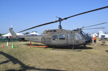 Vietnam_Warbirds_KOSH_WI_20230727_DSC_7298_Photo-Ken-Swartz