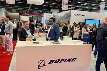 Forum-80-Exhibits-Boeing-booth-Ken-Swartz