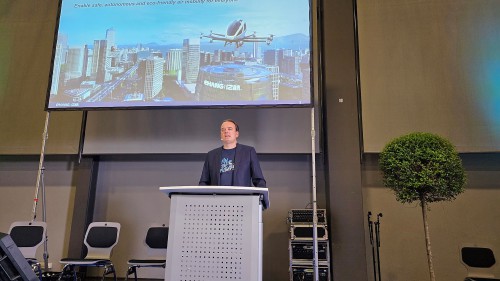 Andreas-Perotti-CMO-Europe-EHang-20231025_145820.jpg