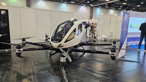 FACC-EHang-exhibit-20231027_120931.jpg