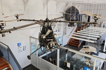 Hubschrauber-Museum-Aerotechnik-Quadrotor-20230908_114740