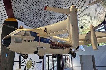 Hubschrauber-Museum-VC-400-model-20230908_145422