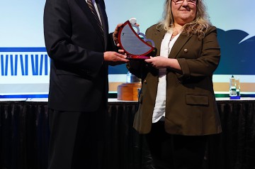 2364_Forum-81-Warren_Liebmann