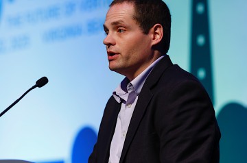 2217_Fillman-Forum-81-Warren_Liebmann