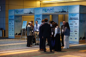 2094_Forum-81-Warren_Liebmann
