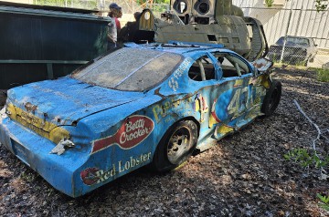 Richard-Petty-43-crash-test-20250523_101135