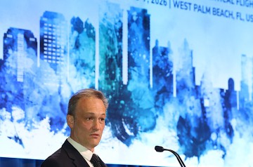 2067_Forum_82_SS1_Warren-Liebmann