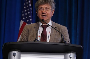 2072_Forum_82_SS1_Warren-Liebmann