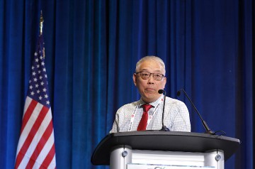 2102_Forum_82_SS2_Warren-Liebmann