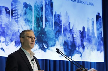2216_Forum_82_OGS_Warren-Liebmann