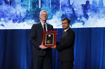 2256_Forum_82_AWARDS1_Warren-Liebmann