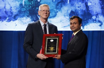 2258_Forum_82_AWARDS1_Warren-Liebmann