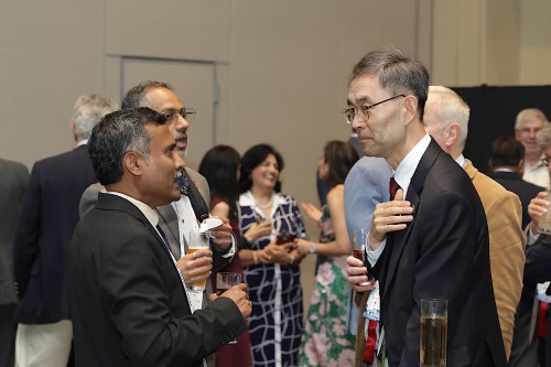 4314_Forum_82_Fellows-Reception_Warren-Liebmann.jpg