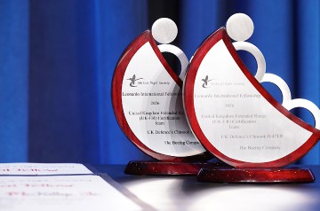 4353_Forum_82_Grand-awards_Warren-Liebmann