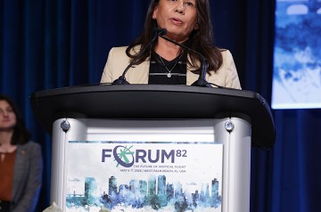 4387_Forum_82_Grand-awards_Warren-Liebmann