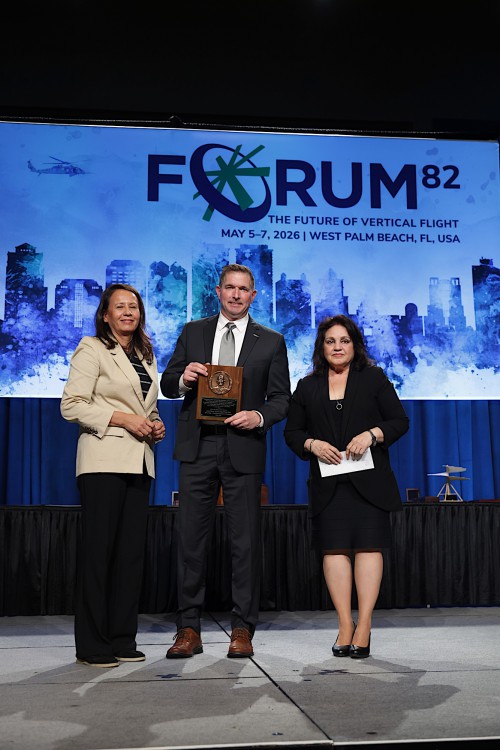 4410_Forum_82_Grand-awards_Warren-Liebmann.jpg