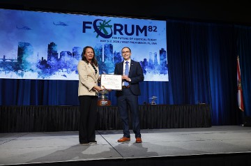 4420_Forum_82_Grand-awards_Warren-Liebmann