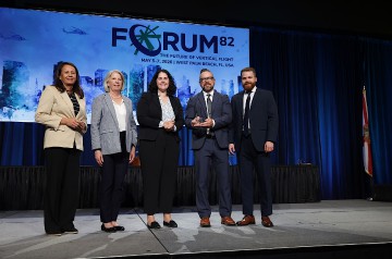 4432_Forum_82_Grand-awards_Warren-Liebmann