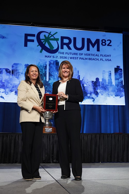 4444_Forum_82_Grand-awards_Warren-Liebmann.jpg