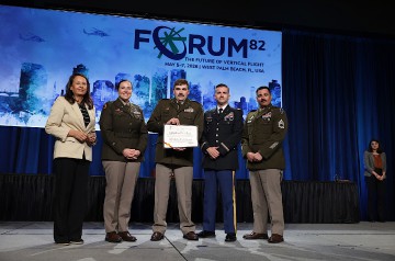4452_Forum_82_Grand-awards_Warren-Liebmann