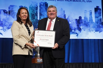 4454_Forum_82_Grand-awards_Warren-Liebmann