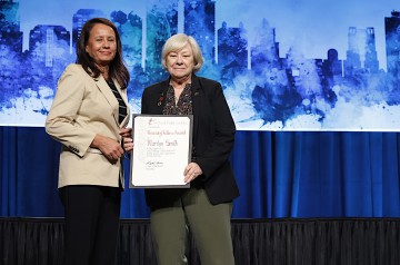 4462_Forum_82_Grand-awards_Warren-Liebmann