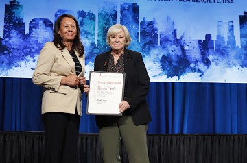 4463_Forum_82_Grand-awards_Warren-Liebmann