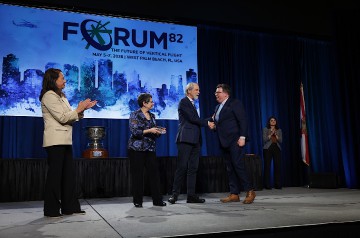 4469_Forum_82_Grand-awards_Warren-Liebmann