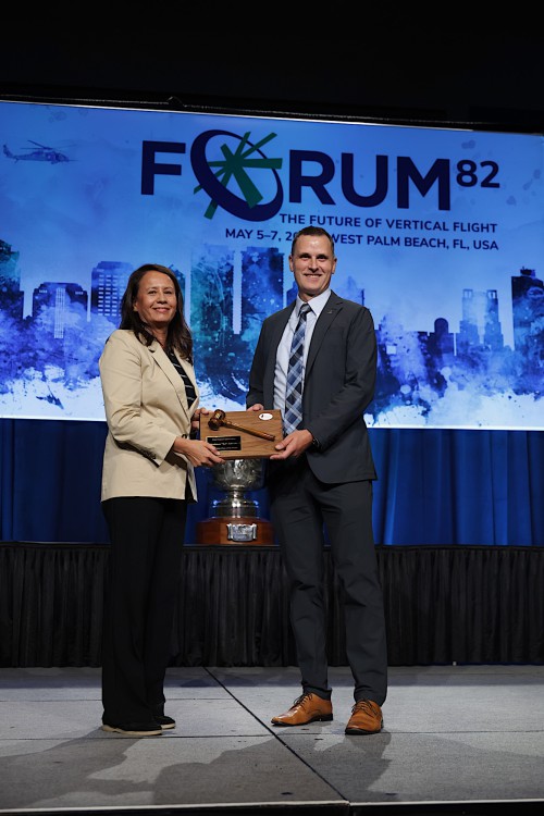 4474_Forum_82_Grand-awards_Warren-Liebmann.jpg