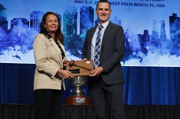 4474_Forum_82_Grand-awards_Warren-Liebmann