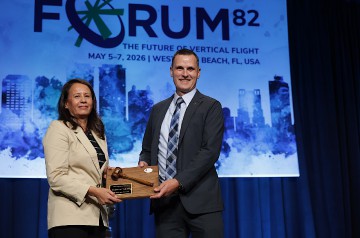4478_Forum_82_Grand-awards_Warren-Liebmann