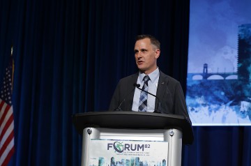 4479_Forum_82_Grand-awards_Warren-Liebmann