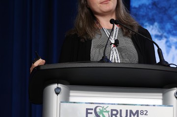 4915_Forum_82_SS5_Warren-Liebmann