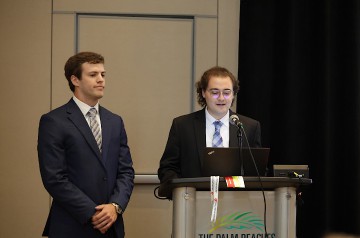 5087_Forum_82_student-awards_Warren-Liebmann