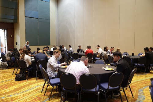 5105_Forum_82_student-lunch_Warren-Liebmann.jpg
