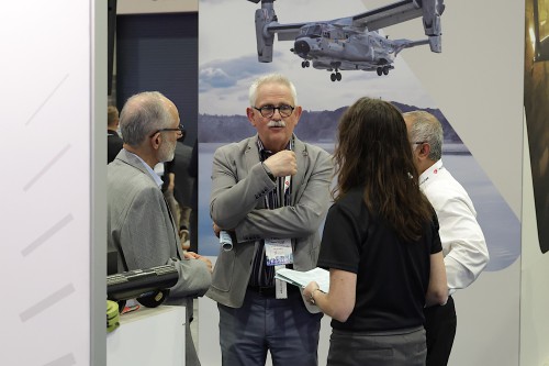 6012_Forum_82_Tradeshow_Warren-Liebmann.jpg