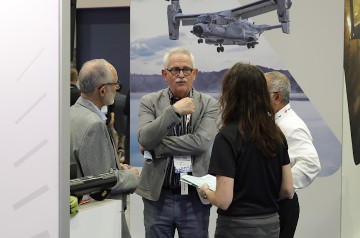 6012_Forum_82_Tradeshow_Warren-Liebmann