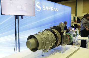 6023_Forum_82_Tradeshow_Warren-Liebmann