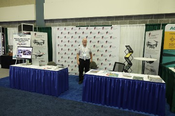6027_Forum_82_Tradeshow_Warren-Liebmann