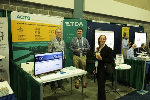 6028_Forum_82_Tradeshow_Warren-Liebmann.jpg